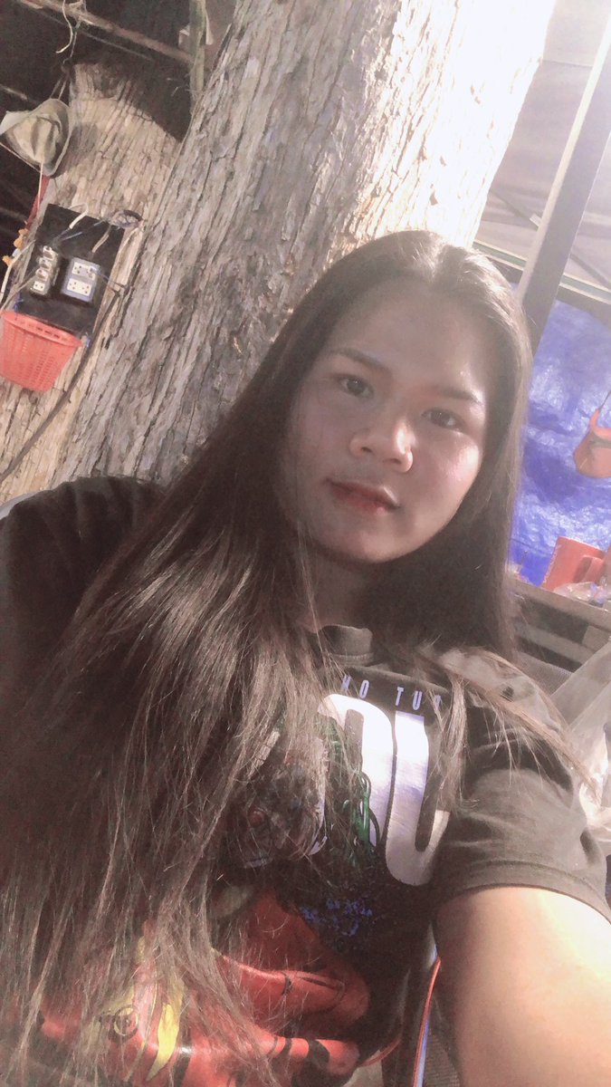 JoySmild's tweet photo. ถึงจะอ้วนขึ้นแต่ก็อุ้ม���ด้อยู่นะ https://t.co/RzKe5tF1wS