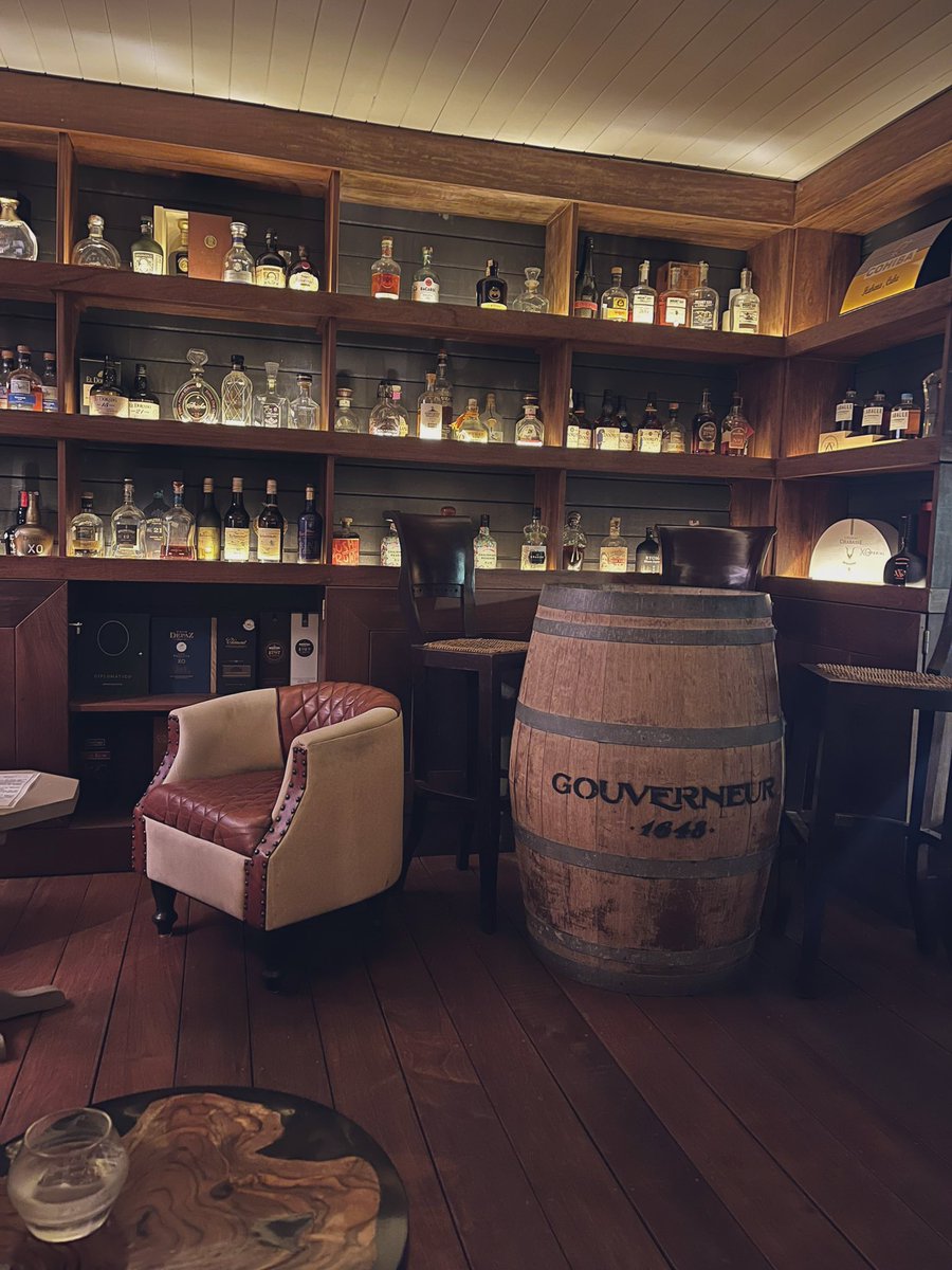 Lady Thalie tweet media