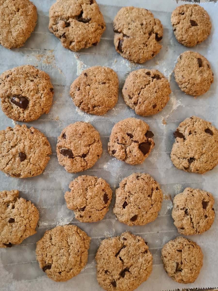 uffabiola's tweet image. ✨️volevo morire e ho fatto i biscotti✨️