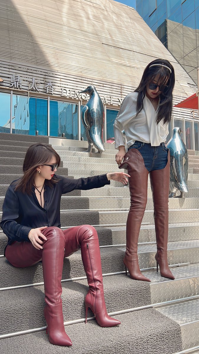 obootlady's tweet image. Dive into ABBY and YANZEE's boot styling session: en.oboot.net 🌟
 Get your own pair of the stunning shell thigh-high boots they're rocking: 
oblboot.com ✨   #BootStyle #Trendsetters