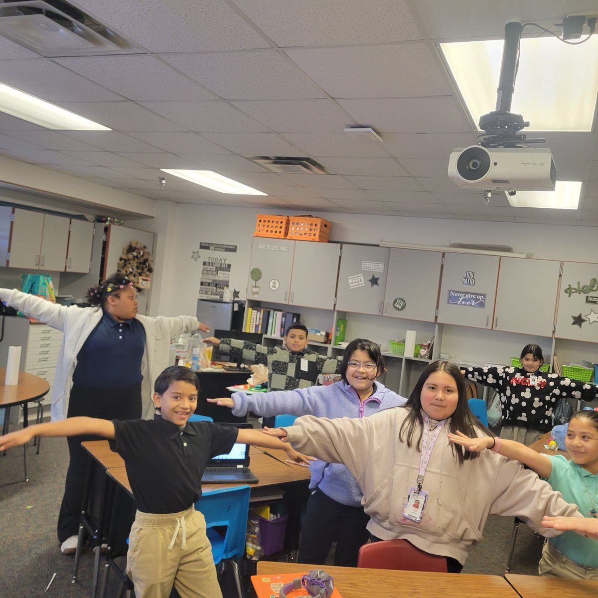 Holly Koch tweet media