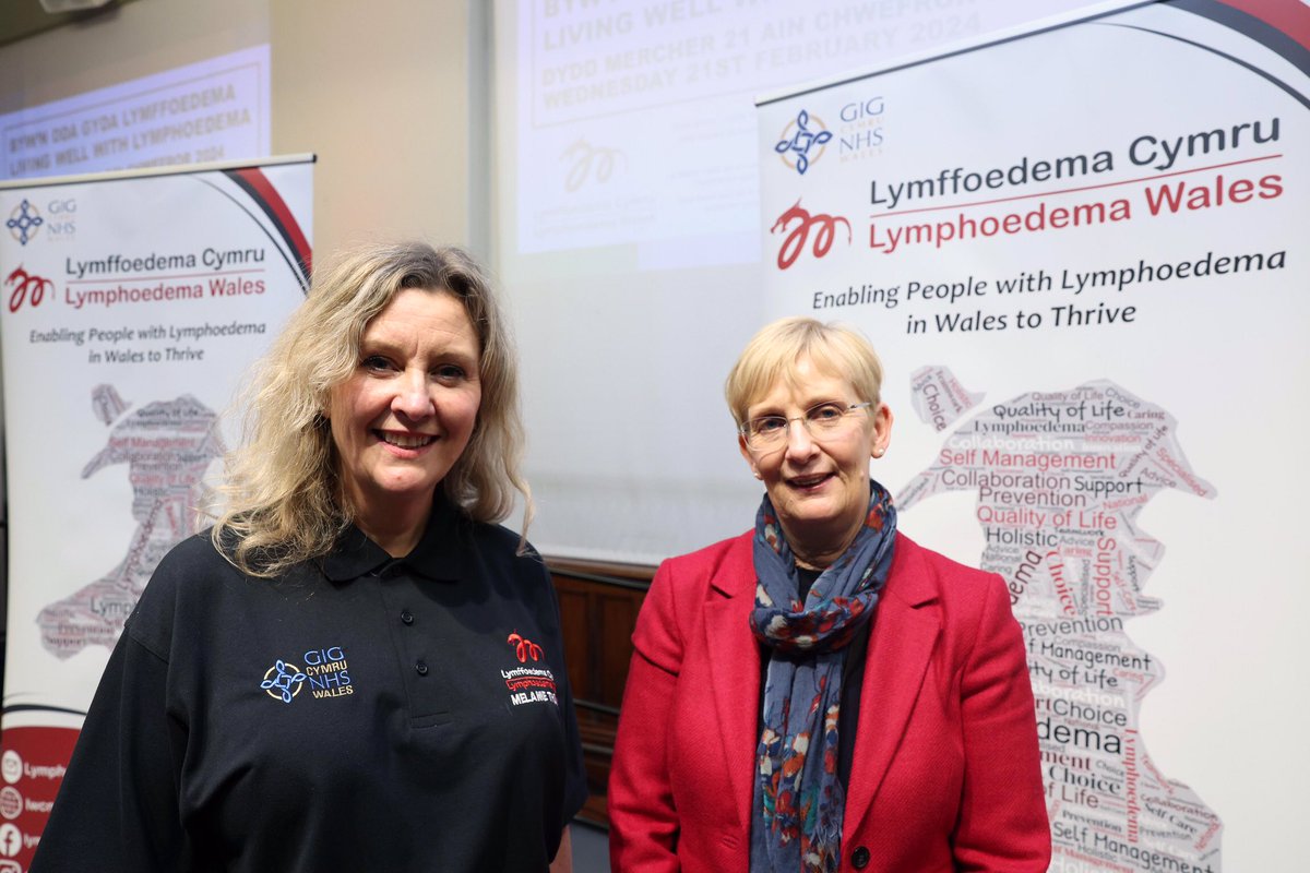 LymphNetWales's tweet photo. Thank you to Judith Paget, Director General of Health &amp; Social Care/Chief Executive NHS Wales for attending our Living Well with Lymphoedema Event today! Lovely to see you!

#lymphoedema #raisingawareness #patientevent #livingwellwithlymphoedema #livingwellwithlymphoedemaevent https://t.co/bXhX0fKvA1