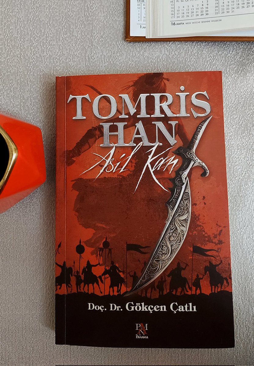 tmrsec2's tweet photo. Ey Türk; üstte gök çökmedikçe, altta yer delinmedikçe, senin ilini ve töreni kim bozabilir? Titre ve kendine dön! https://t.co/PQPLh2mBz2