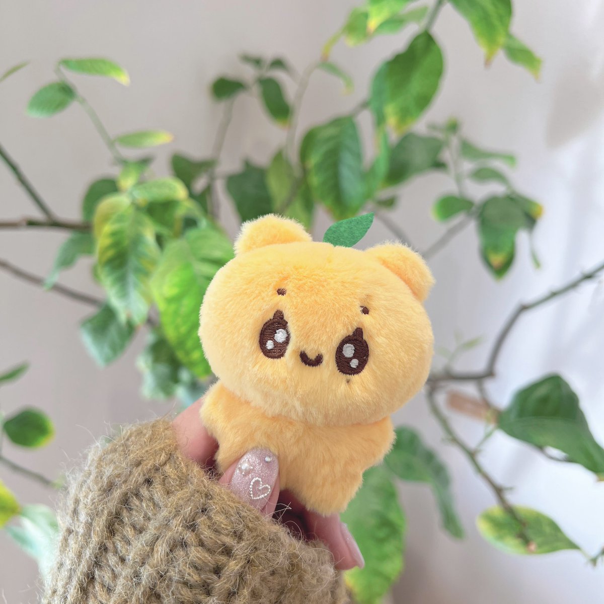 gyulbboo_116's tweet photo. SVT 세븐틴 승관 8cm 인형🧡
아기귤뿌🍊

#rt + #follow 이벤트 ₊˚⊹ᡣ𐭩    

⊹알티+팔로우 추첨 한분께 
‘아기귤뿌’를 보내드려요 ! 

#부승관 #세븐틴 #승관 
#seungkwan #seventeen https://t.co/hEMvbKkBZe