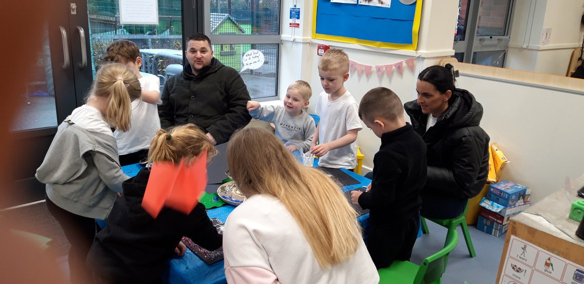 Lower Wortley Primary School tweet media