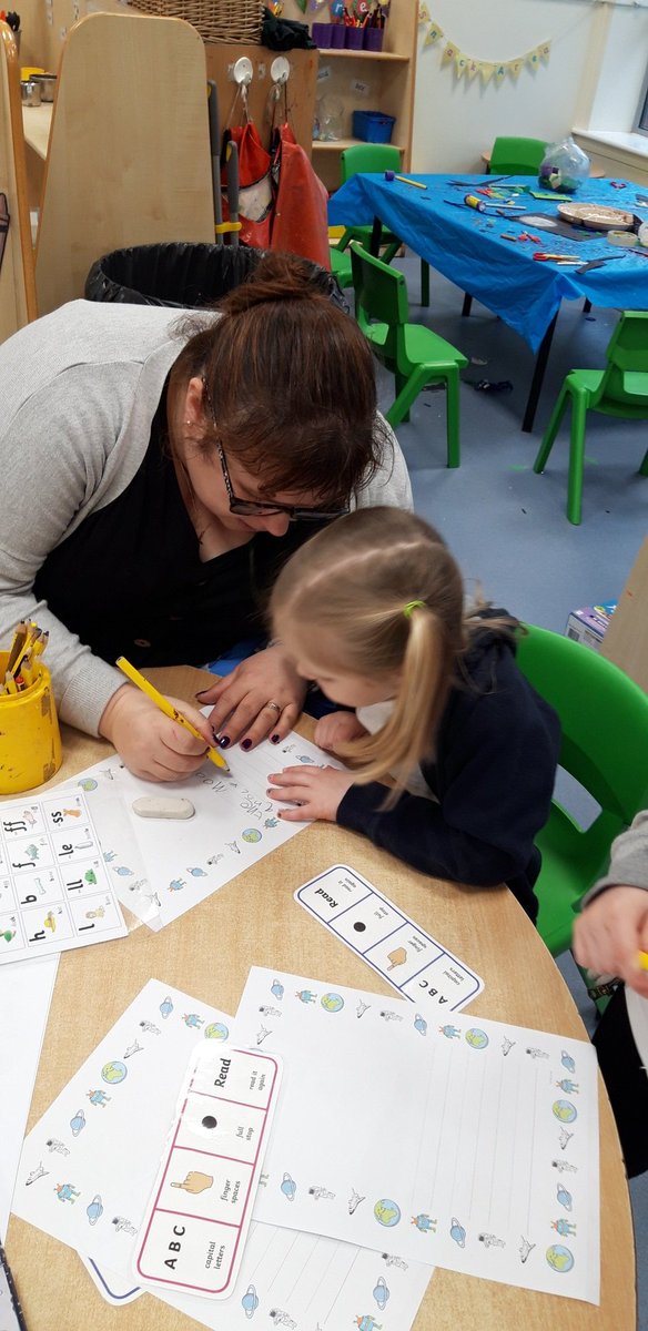 Lower Wortley Primary School tweet media