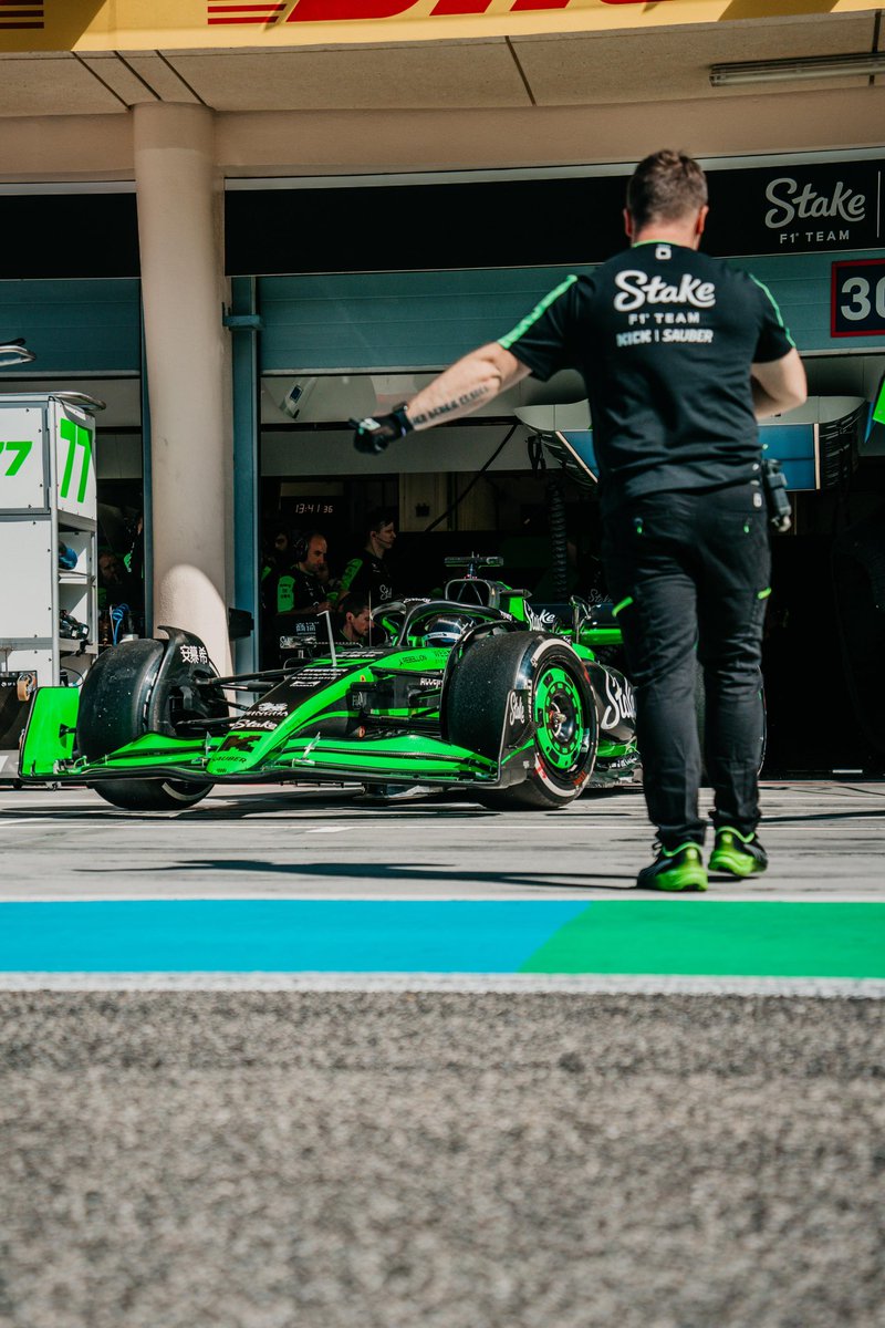 ValtteriB77's tweet photo. Day 1. 🖤💚 https://t.co/KLOxEiodlx