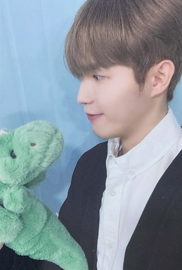 parang_kjh's tweet photo. 아가라구용! 🐉

240218 엠투유
#KIMJAEHWAN #김재환 https://t.co/WCFbYlELpm