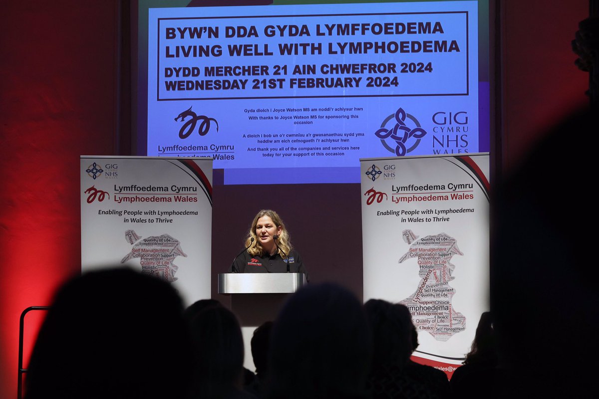 LymphNetWales's tweet photo. Despite the awful weather, it’s great to see so many of you at our Living Well with Lymphoedema Event in Cardiff today!

#lymphoedema #lwcn #raisingawareness #patientevent #livingwellwithlymphoedema #livingwellwithlymphoedemaevent https://t.co/xcAbwGfh0g