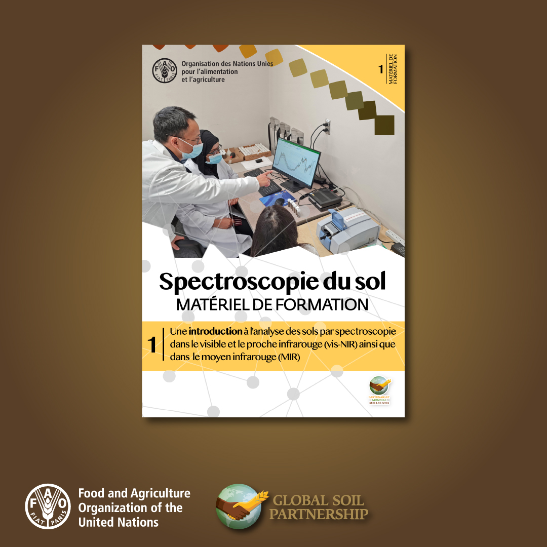 FAOLandWater's tweet photo. Vient de paraître! 📘 Materiel de formation sur la spectroscopie du sol #SoilSpectroscopy 🥽 🔬 📊
📥📥📥 https://t.co/XxATPoRplG
#SoilHealth #SoilAction #GLOSOLAN
Also available in
Chinese https://t.co/5rn95Vpl2y
English https://t.co/zbVmxoLaoG
Russian https://t.co/rxBxq853ND https://t.co/BE9pGqzzLN