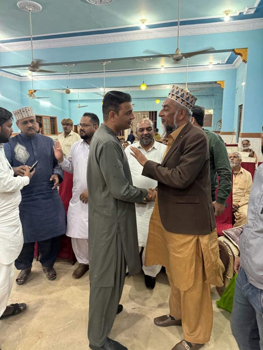 KashifTahi64218's tweet photo. پاکستان پیپلز پارٹی پی ایس 112 کے جنرل سیکرٹری وائس چیئرمین یوسی 8 آصف موسیٰ کی بلدیہ ٹاؤن میں ایک تقریب کے دوران صدر آل پاکستان پٹنی مسلم جماعت یوسف چاغا بھائی اور انکی ٹیم سے ملاقات..
#AsifMoosa #ps112 #ppp #uc8 #baldiatown
@BBhuttoZardari @AseefaBZ @AsifMoosappp https://t.co/F70XW3cI8v