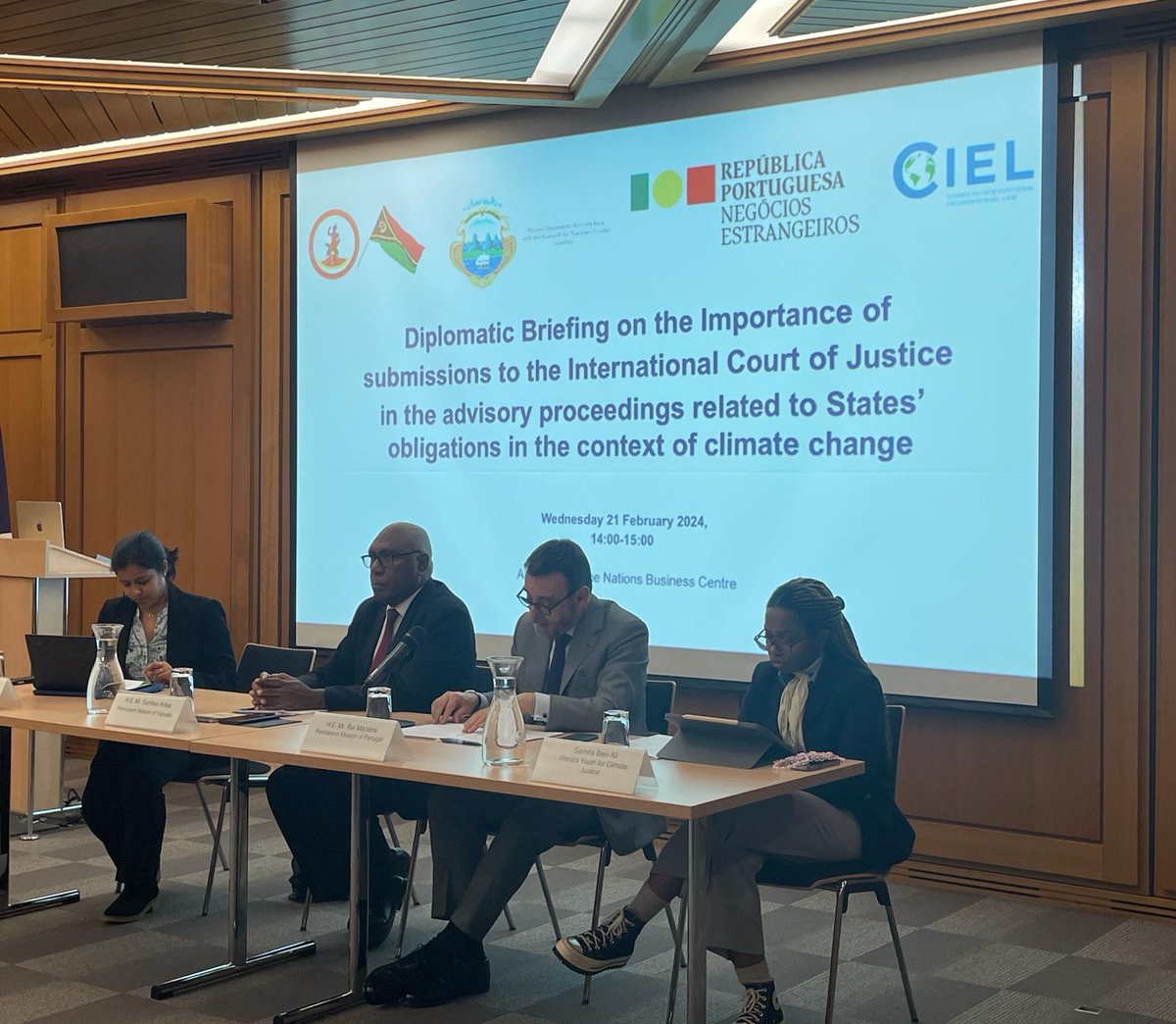 7/ Amb. Rui Macieira of 🇵🇹Portugal highlights importance for States to make a difference by submitting written input to the Court within a month and highlights that many States, Portugal included, have already done so in the advisory proceedings ongoing at ⚖️🌊@ITLOS_TIDM