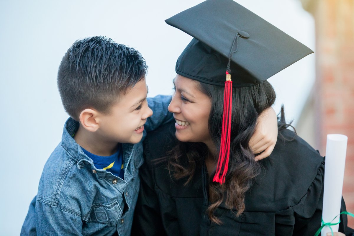 insidehighered's tweet photo. #StudentSuccess | Listen: Supporting Adult Learners in Higher Education

Two higher education professionals share the challenges and opportunities in serving adult learners and how institutions can better help them persist and graduate. #HigherEd https://t.co/SmoxelNCNJ https://t.co/mXBCIDc21D