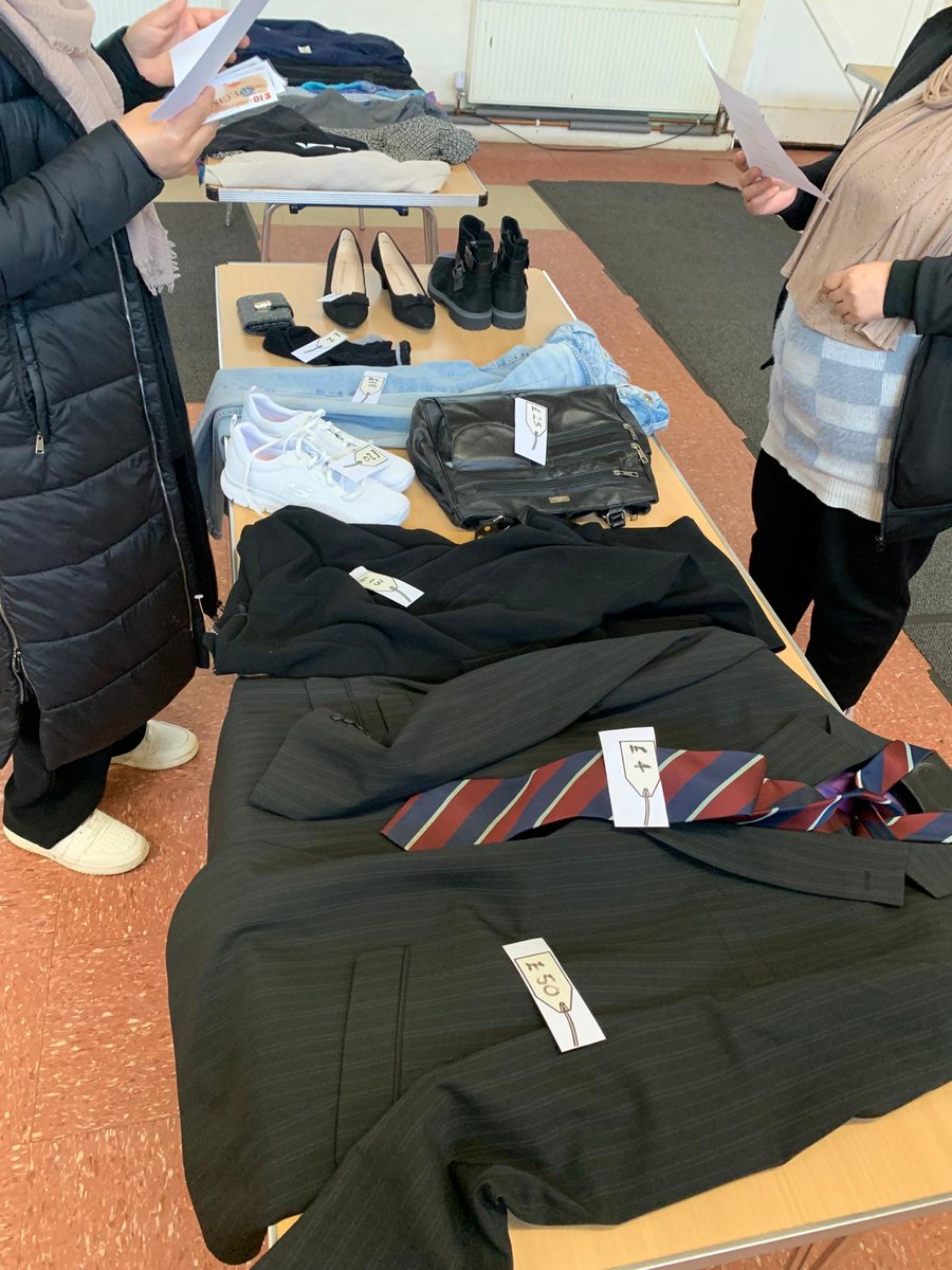 stfcov's tweet image. Today in our Skills for Life course, we learnt about British money and shopping. Tutors Nawal and Julie set up a 'shop' and students had to 'buy' the items. It was so much fun !