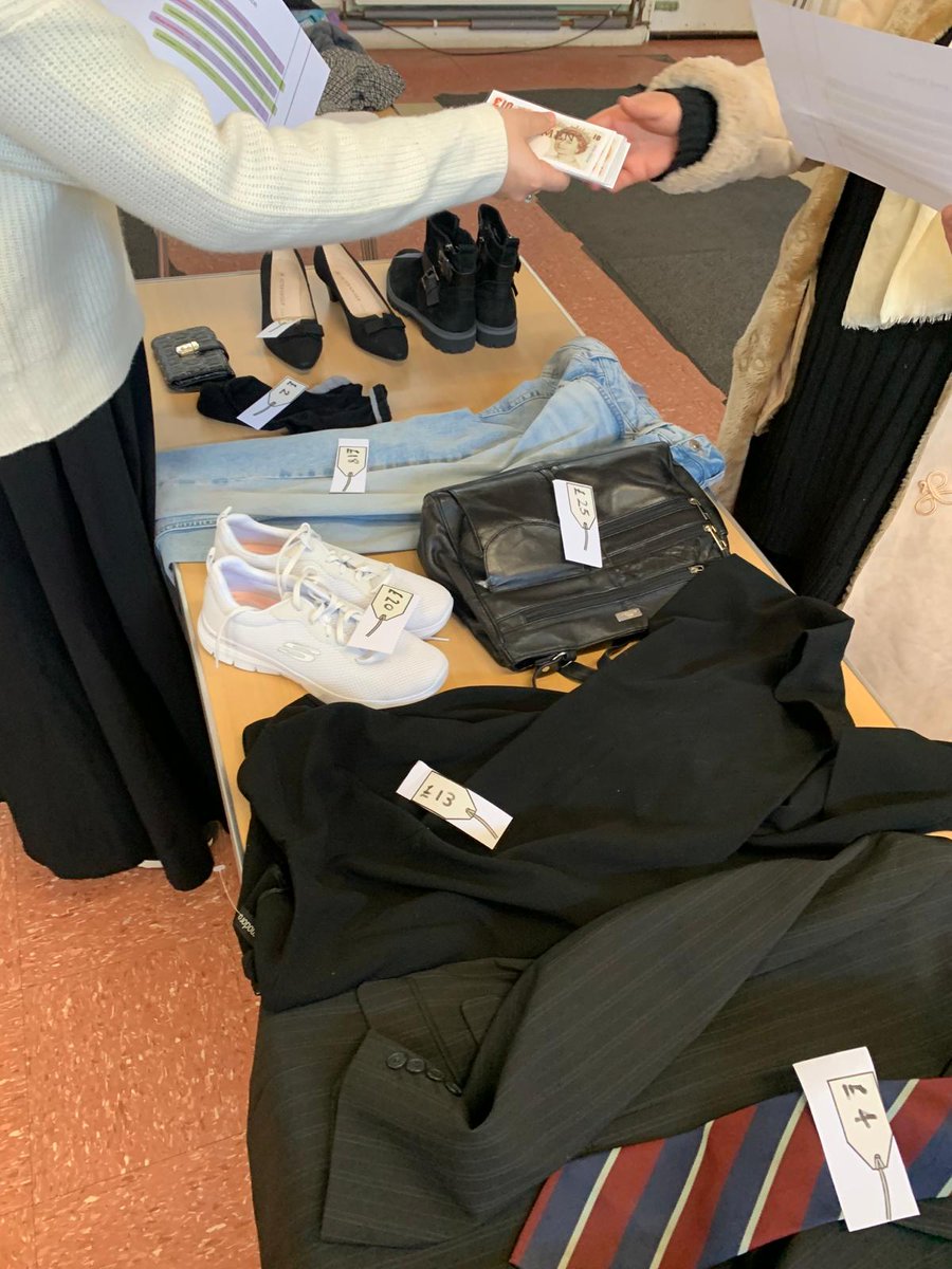 stfcov's tweet image. Today in our Skills for Life course, we learnt about British money and shopping. Tutors Nawal and Julie set up a 'shop' and students had to 'buy' the items. It was so much fun !