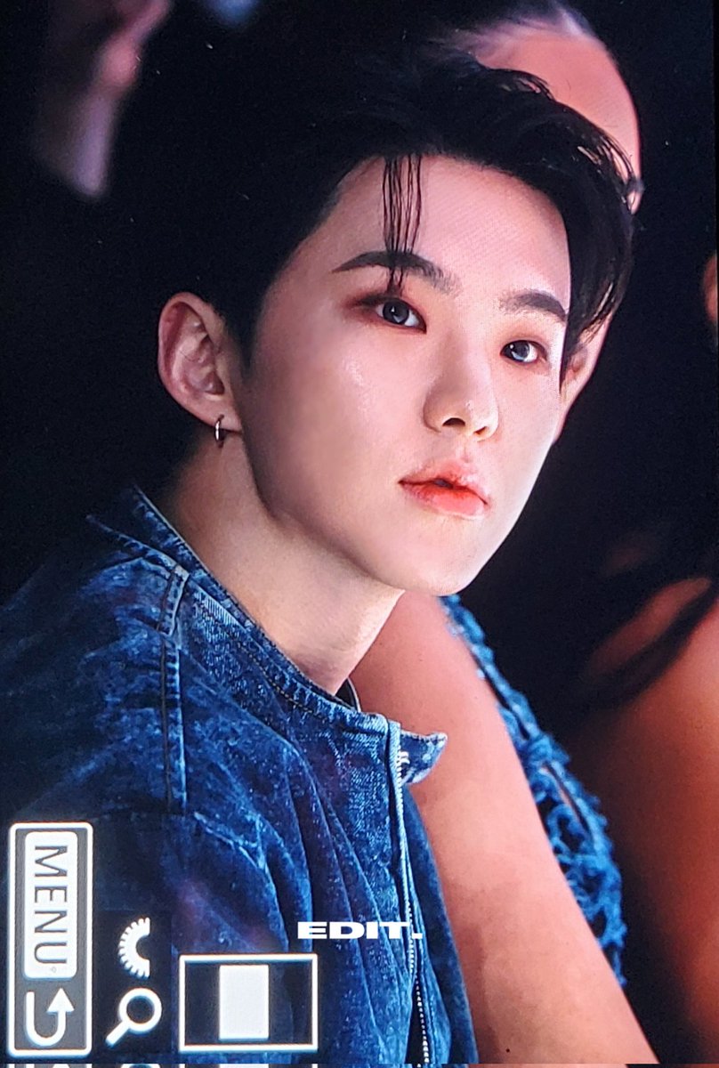 Edit_the_moment's tweet photo. 240221 DIESEL

너무 예뻐요...🥹🥹
#호시 #세븐틴 #HOSHI #순영 #ホシ
#호시in밀라노_디젤패션위크 
#HOSHIxDieselFW24 https://t.co/ir1wzJyL6A