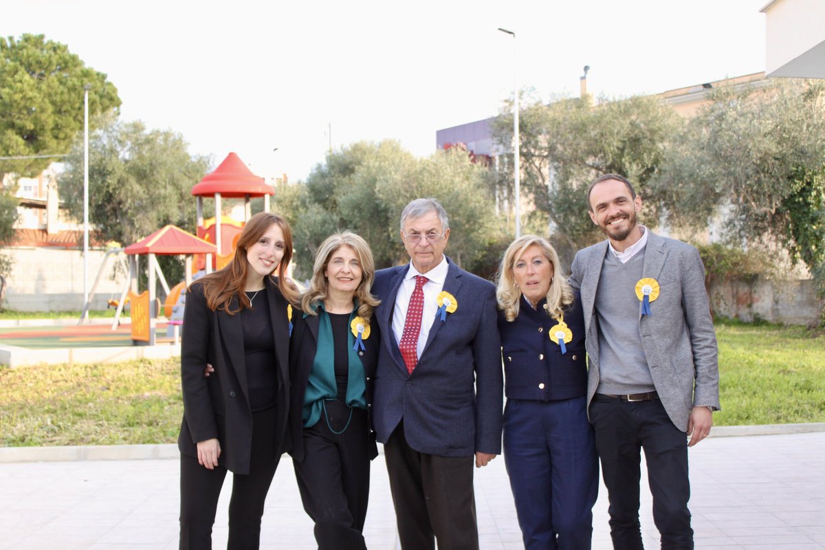 trentaore's tweet photo. #ProgettoHome, abbiamo inaugurato il Villaggio dell'Accoglienza Trenta Ore per la Vita per Agebeo, per ospitare gratuitamente i piccoli pazienti #oncologici e le loro famiglie in cura al @polibari2020.
Grazie a tutti!
@LCuccarini @ComunediBari @AgebeoOnlusBari @RegionePuglia https://t.co/mYQkX709mi