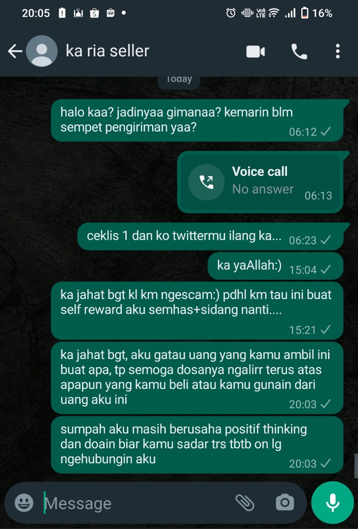n0tyourseu's tweet photo. ‼️HELP RT‼️
⚠️ PENIPU / SCAMMER⚠️

please be careful kalau kalian transaksi apapun sama orang ini! 3,4 juta ku melayang.. dia wts gadget2 pribadinya katanya☠️

083831491325 (spay/gopay)
a.n LexaNovita / Novita Sarian
@drinkingthea (deactive) https://t.co/ilVEQaiZ4X