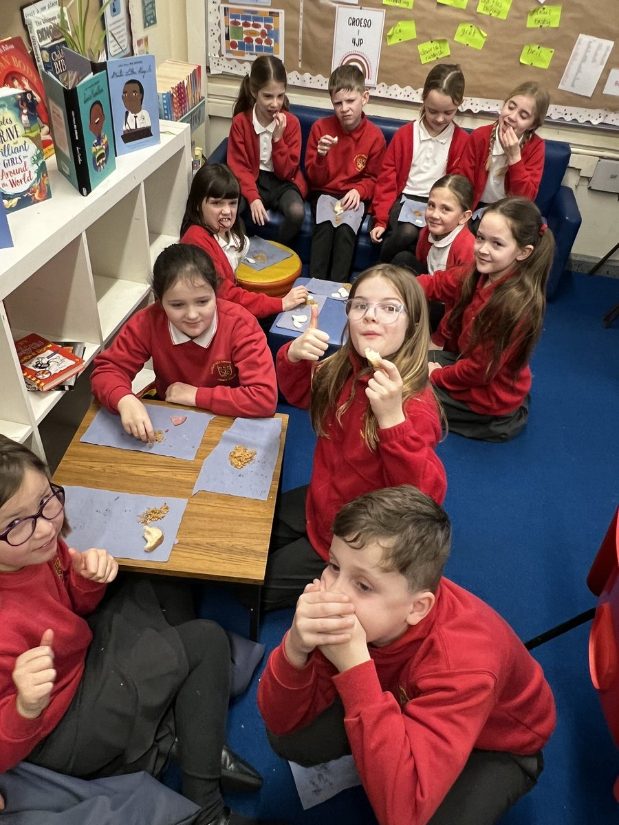MrShortllandaff's tweet photo. Year 4 have been tasting foods from cities/countries Cardiff is twinned with. An exciting morning on a very wet day! @llandaffcity @GenHallettLCIW https://t.co/qRX6aJsY3y