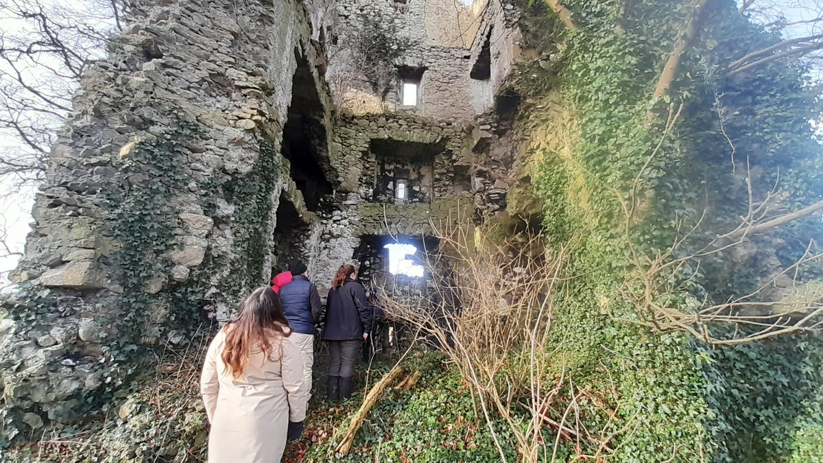 Exploring - who doesn't love it!
This International Tour Guide Day, lets look at some of our Irish adventures 📸

Locations: Glendalough / River Silver / Clonmacnoise / Clohaskin Tower House

Join us this summer: iafs.ie/programs
#internationaltourguideday #exploreireland