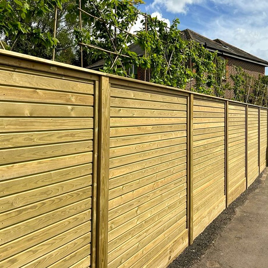 Horizontal Tongue and Groove Effect fence panels complemented with pleached hornbeam trees to add privacy - jacksons-fencing.co.uk/fencing/fencin… Install by one of our Approved Installers Countryside Contracts - countrysidecontractsltd.co.uk