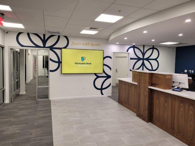 reillydesign's tweet image. Reopening day at @PentucketBank Stadium branch after a complete whole building branch transformation! #branchtransformation #interiordesign #renovation