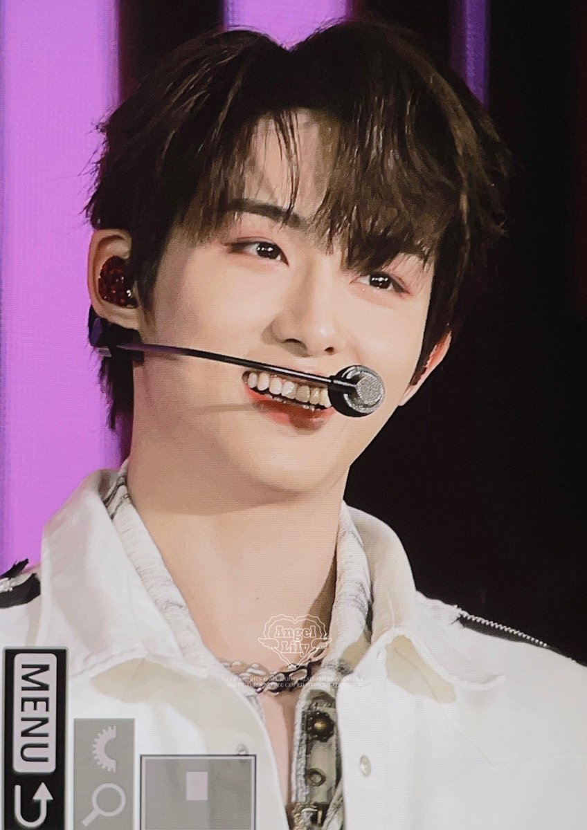 angel_lily1028's tweet photo. 240221 SMTOWN TOKYO
#WayV #威神V #WINWIN #윈윈 #董思成 https://t.co/JtpHTO52a3
