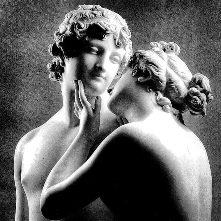 ′′ Let's do it like this
If my kiss offends you,
If it seems like a punishment,
punish me too:
Give me the kiss. ′′

Antonio Canova - (1757-1822) - Venus and Adonis
Possagno - cast 1794 -Caius Valerius Catullus -