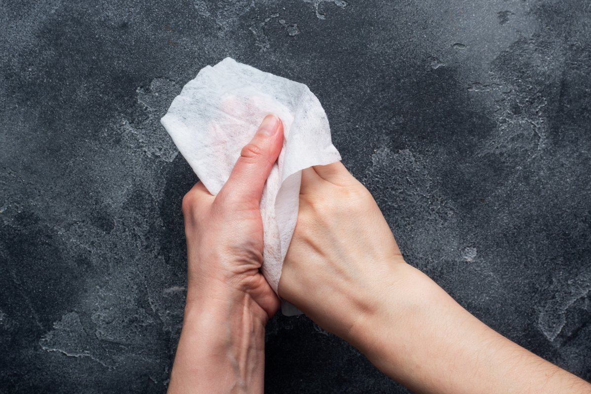 RECYCLING TOP TIP!
Wet wipes are a MUST HAVE in a workshop. They are great ‘dust’ collectors and will add pounds ££ to your sweep bag if you use them frequently.

At the end of each day, wipe down your bench, machinery and your hands and put the dirty wipe in your sweep bag.