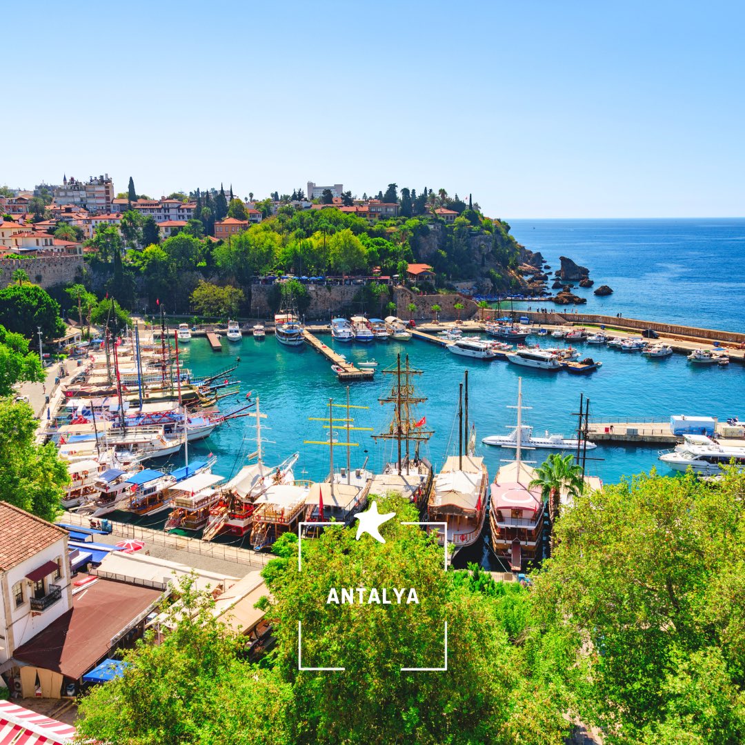 Lost in the timeless beauty of Kaleiçi Castle and its enchanting harbor in Antalya. 🏰⚓️ Look forward to it. We’ll take you there! #CorendonAirlines flies from #Europe to #Antalya. ✈️ #yourholidayairline #towardsthesun #moresunmorefun #türkiye #kaleici #KaleiciCastle