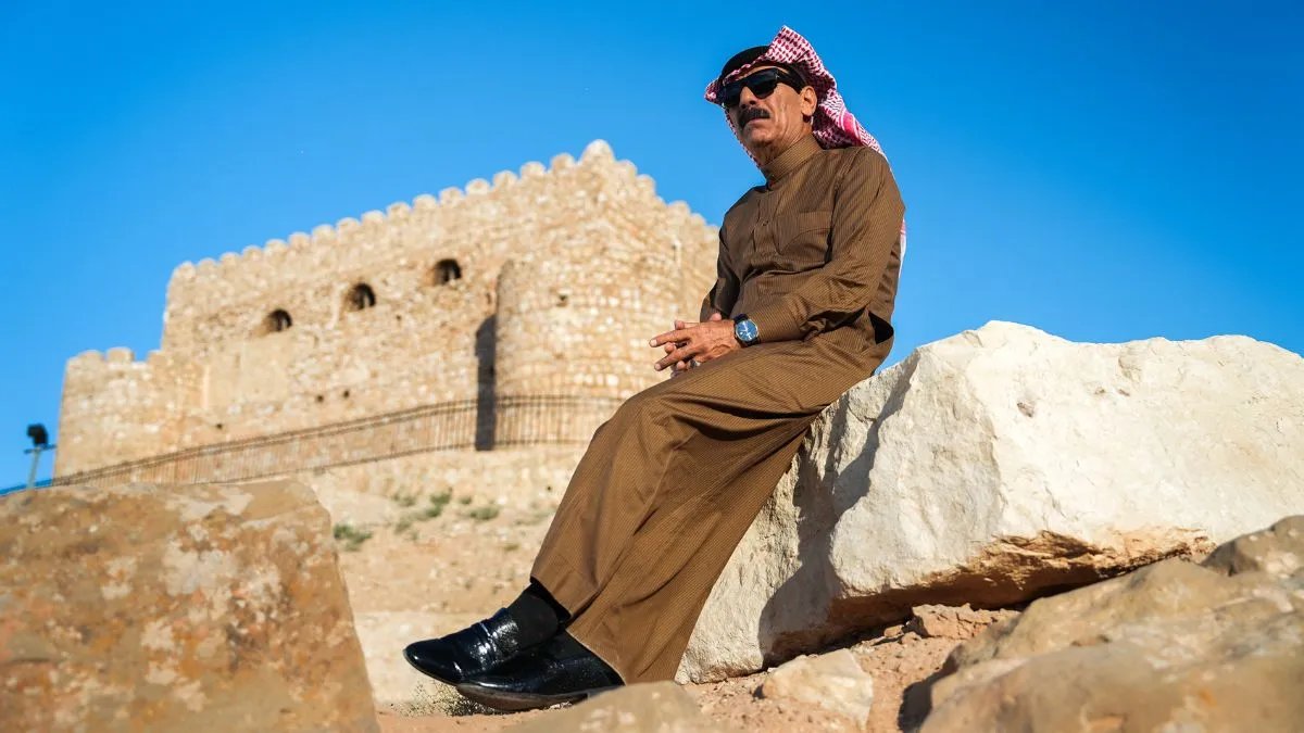 Syrian electronic artist Omar Souleyman has announced Erbil, his first album in five years. Stream the latest single, 'Rahat Al Chant Ymme': cos.lv/7wBH50QGcS1