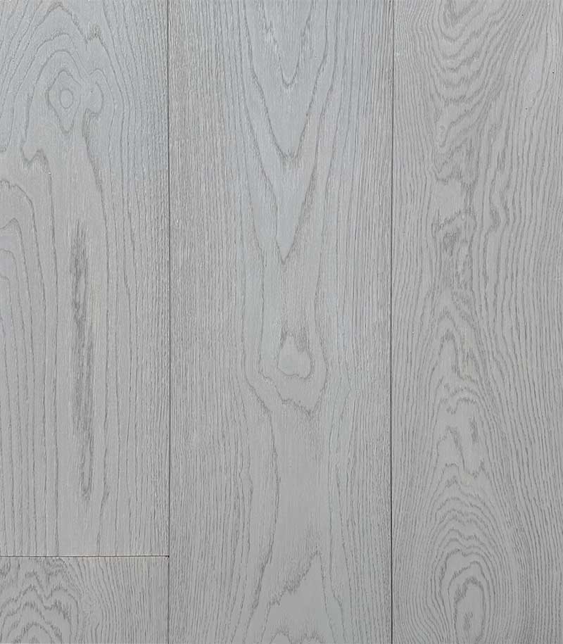Step on a clear grey canvas with our Razvan Grey Prime Oak engineered wood flooring 240mm wide. Where the grace of grey meets the resilience of oak. This #brilliantwoodflooring isn't just a surface; it's a statement. #bespokewoodflooring