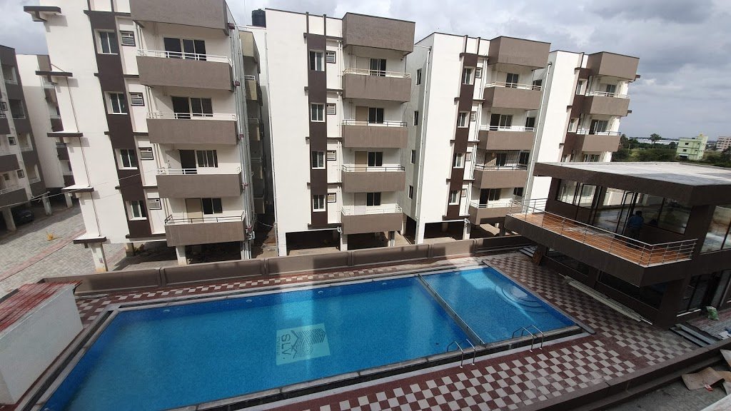 auction_villa's tweet photo. 🌟 Auction Alert! 🏡✨

A 2BHK apartment in Mayur Brundavan, Electronic City, Bengaluru!

💰 Reserve Price: ₹45L
🏷️ Market Price: ₹57L
📐 Area: 1000 sf
💼 EMD: ₹4.5L
📅 Auction Date: March 21, 2024

📍 Asset Address: G11, Ground Floor, Block No. 3, MAYUR BRUNDAVAN APT, Heelalige, Anekal, Bangalore 

DM for more details.

#PropertyAuction #BengaluruRealEstate #AuctionAlert 🏠🔨