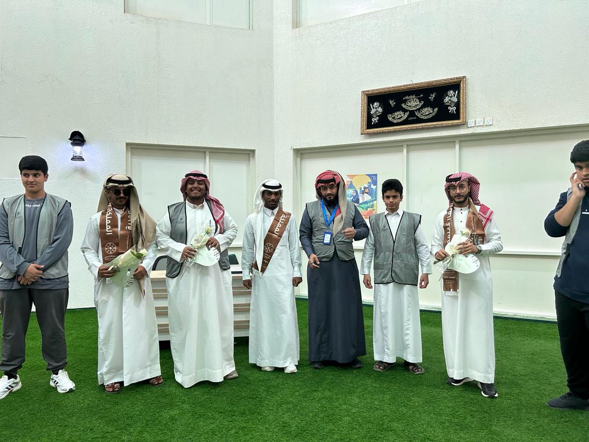 Humam2021_fh's tweet photo. نفذ #فريق_هُمام_التطوعي بمحافظة #المجمعة بالتعاون مع مركز التأهيل الشامل القسم الرجالي مبادرة #بهجة حيث نفذت الأسبوع الماضي بالقسم النسائي 
كل الشكر والتقدير لقائد الفريق أ.راكان البديري وجميع أعضاء الفريق المشاركين https://t.co/7LMECX9wA8