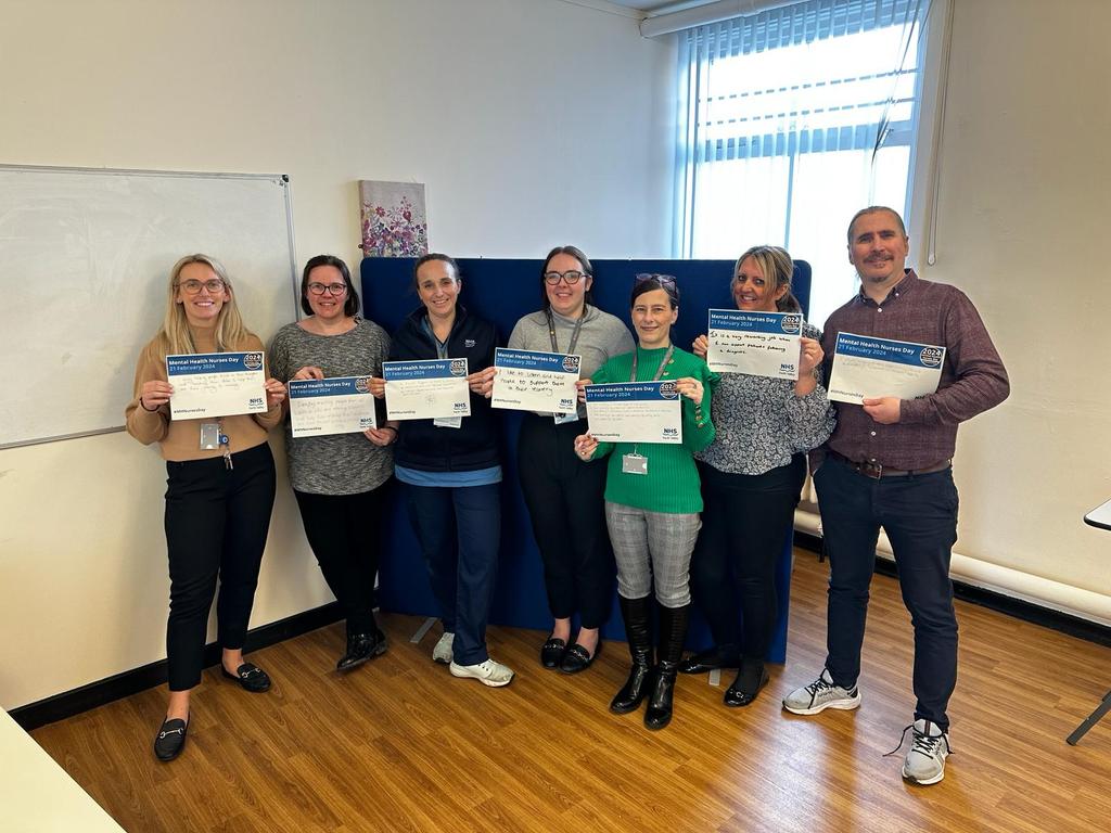 Celebrating mental health nurses day at the CMHTOA in the Falkirk HSCP
<a href="/Dodd68Fra/">Frances Dodd</a> <a href="/KA_neish/">Kerryanne Neish</a> @ <a href="/NHSForthValley/">NHS Forth Valley</a> 
<a href="/LMallarky/">Leigh Mallarky</a> <a href="/NicolaWood5/">Nicola Wood</a> <a href="/juliaferrariuk/">Julia Ferrari</a>
<a href="/FalkirkHSCP/">Falkirk Health and Social Care Partnership</a>