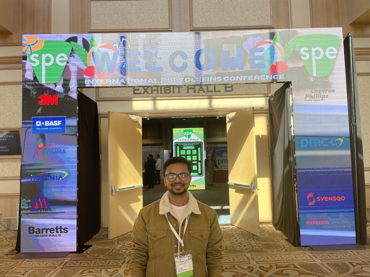 shaffer_lab's tweet image. Graduate student Siddhartha Paul @Siddhartha_0505  presents his poster about chlorine-resistant covalent organic framework membranes at the Society of Plastics Engineers @4SPE_Plastics International Polyolefins Conference. Nice work! #UHEngineering