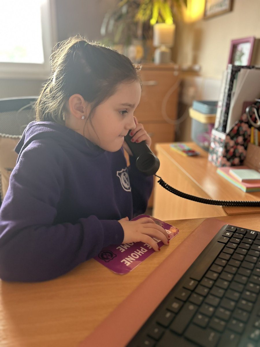 BoghallPSch's tweet photo. A lovely moment getting to hear this learner share her success over the phone with mum on her #PositivePhoneCall home π₯³ Keep working hard, we are very proud of you! https://t.co/z3t4ukWByw