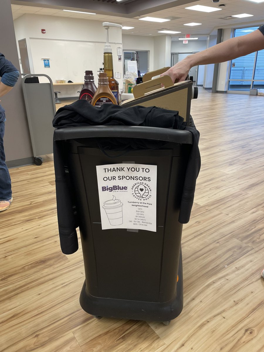 Thank you to American Dream Coffee, Big Blue Swim School and the DCE PTO for the beverage cart today!