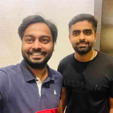 SunifaRani's tweet photo. A true fan of King Babar Azam @iamavinasharyan https://t.co/6WJrMTTIFy