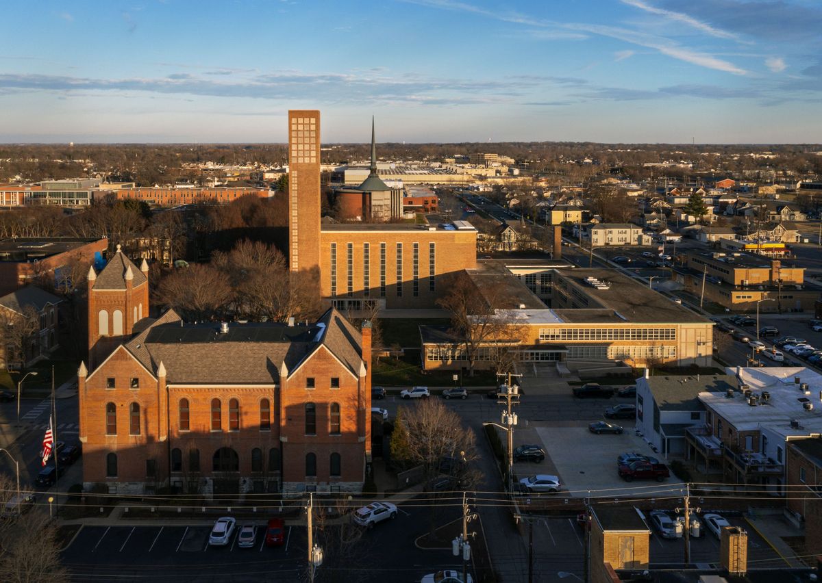 The modernist First Christian Church celebrates its iconic tower’s restoration in Columbus trib.al/lirb33x