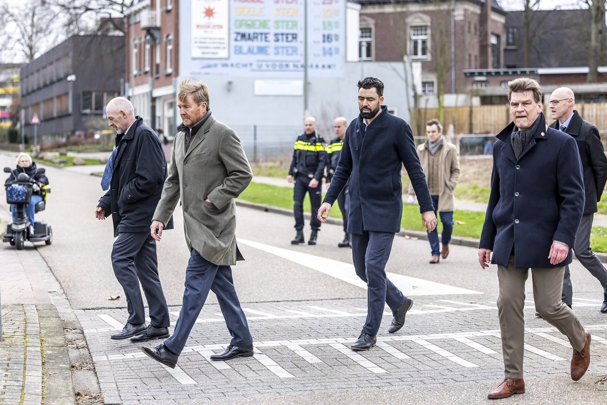 Ron Meyer tweet media