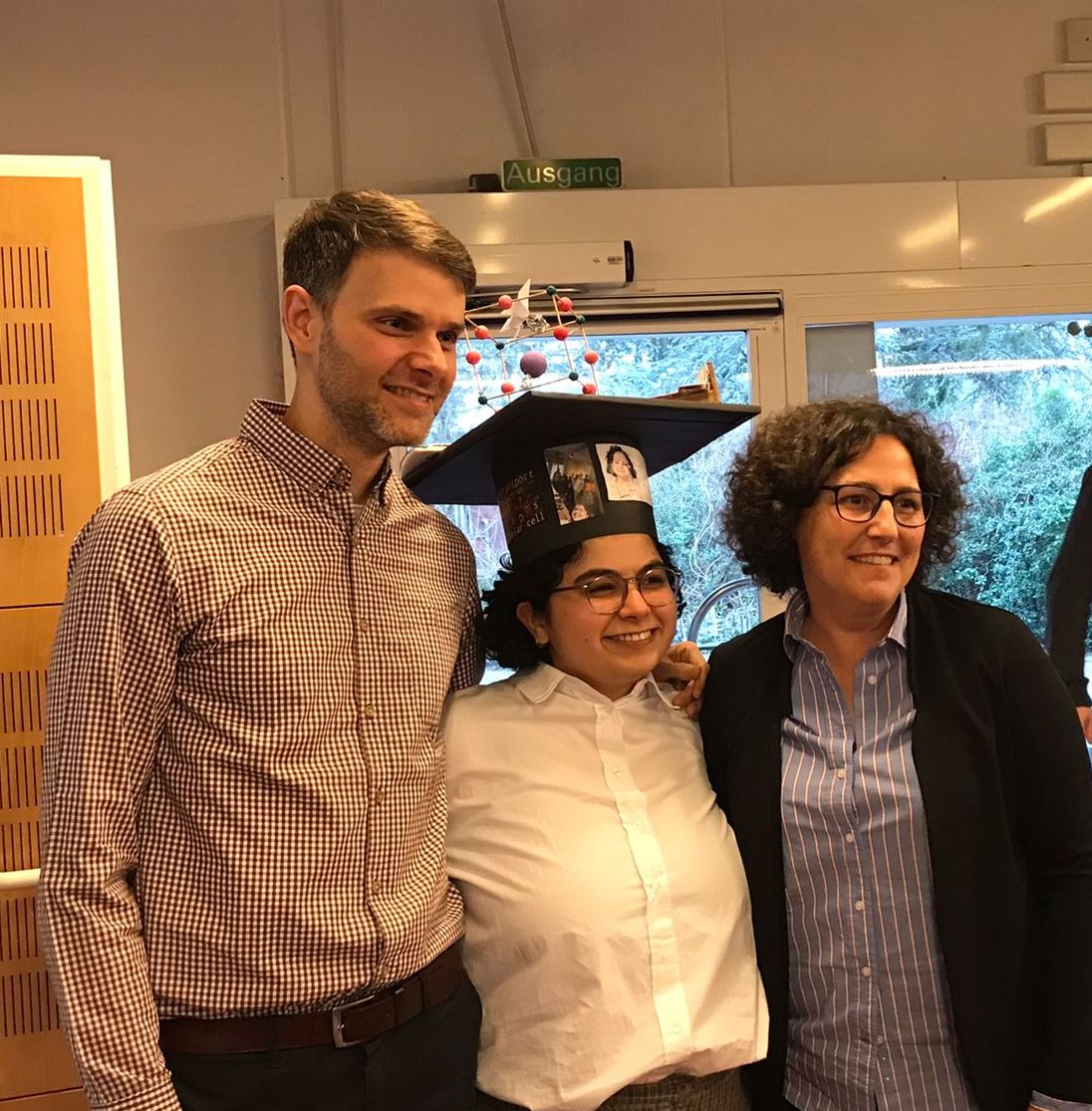 numsemic's tweet photo. Congratulations to Dilara Abdel for finishing her PhD! 🥳 Her thesis is titled "Modeling and simulation of vacancy-assisted charge transport in innovative semiconductor devices". For her defence she gave a  talks on physics-informed #DeepONets, #pervovskites &amp; #memristors. https://t.co/Pk2dSN6dih