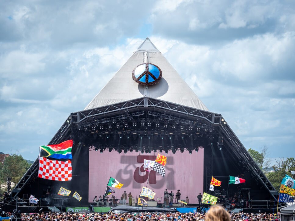 CNDuk's tweet photo. 🎂Happy birthday to the CND symbol - which turns 66 today!

☮️Created by Gerald Holtom in 1958, the design incorporated the flag semaphore for the letters N and D to stand for Nuclear Disarmament. 

However, it quickly gained a wider meaning as a symbol of peace and hope! https://t.co/KjbkcTTVKL