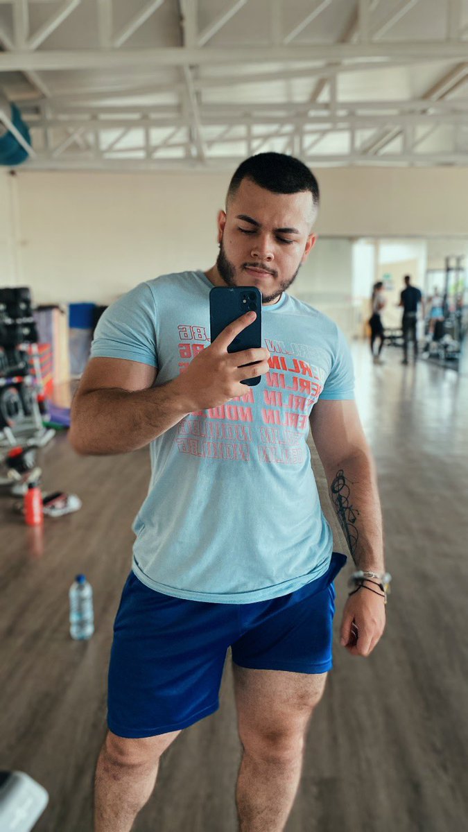sebas_12w's tweet photo. Hace rato no subia algo por aca 😋 https://t.co/uJUBjlDEAG