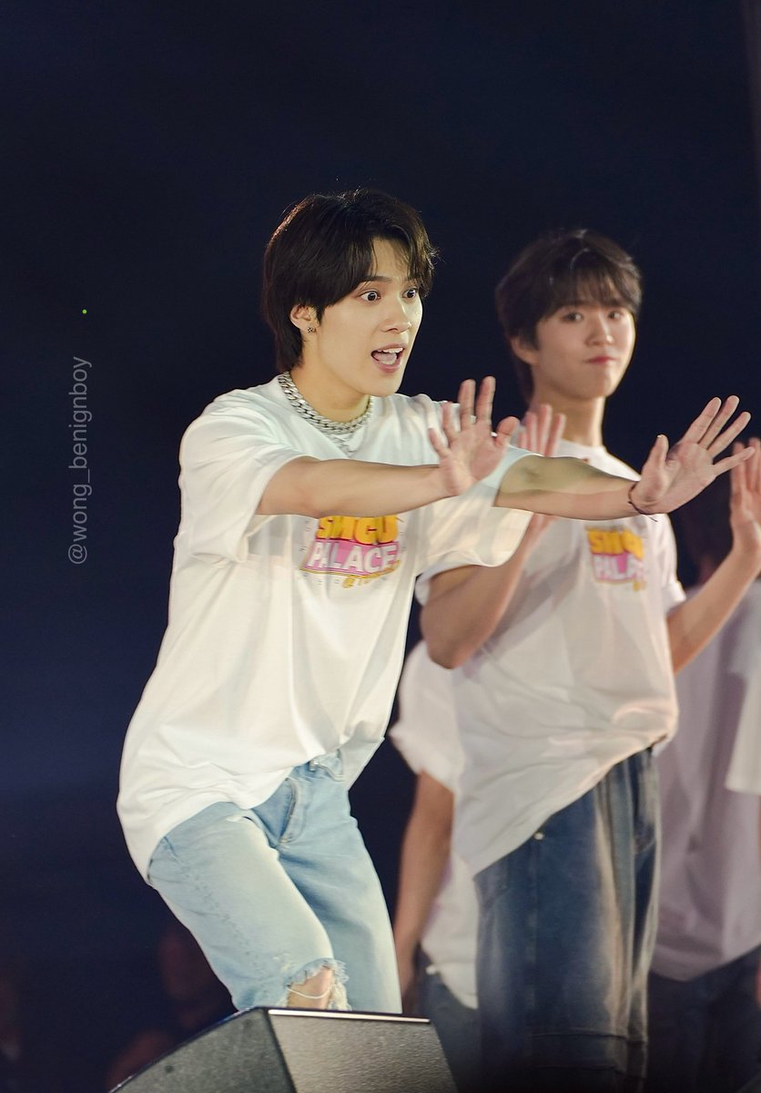 wong_benignboy's tweet photo. 2024.FEB.21
SMTOWN LIVE 2024 in Tokyo

👋🏻 👋🏻 

#HENDERY #黄冠亨 #헨드리
#WayV #WeiShenV #威神V
#SMTOWN_LIVE_2024_TOKYO https://t.co/P6FWQTmyiF