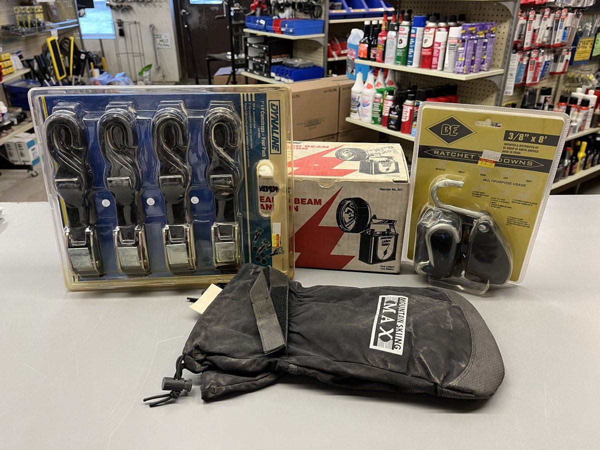 #OldStockGiveaway! All you have to do is RT and give us a follow to get entered into win some tie down straps, a flashlight, and some winter gloves. Let’s go!! 

(PS- if you haven’t noticed yet, funny comments really help your chances of winning)