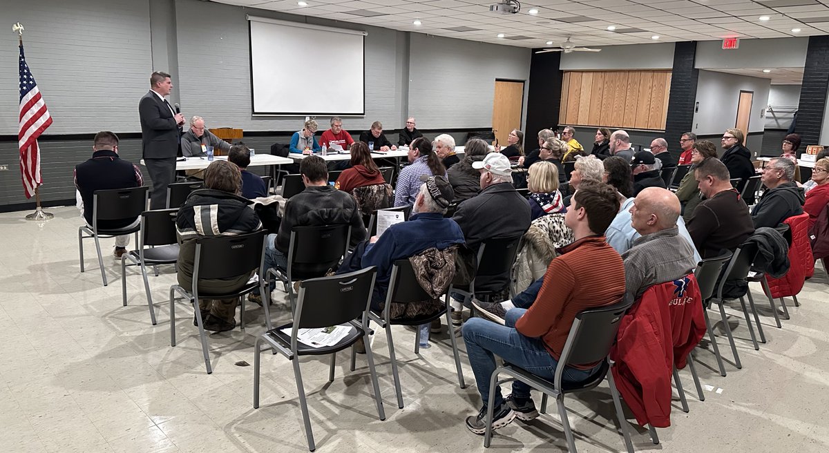 Great to spend time with the @OlmstedGOP last evening. With just one week to Minnesota caucus night they are fired up to win in November! #MN01