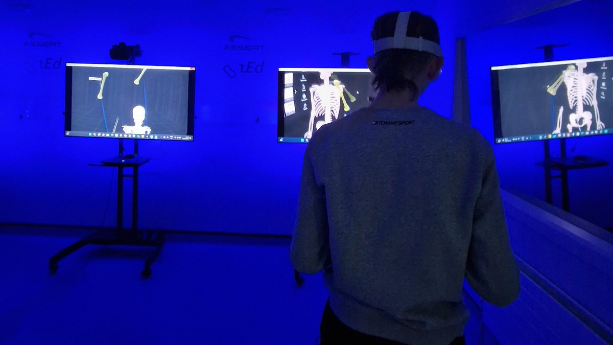 ASSERT Centre, UCC. (@uccassert) on Twitter photo <a href="/UCCASSERT/">ASSERT Centre, UCC.</a> is thrilled to have <a href="/UCCMedHealth/">UCC Medicine & Health</a> students dive into the world of virtual reality for the first time in our VR Sim Suite. The students will be fully immersed in our <a href="/3Dorganon/">3D Organon</a> VR Anatomy software. <a href="/UCCASSERT/">ASSERT Centre, UCC.</a> is thrilled to have <a href="/UCCMedHealth/">UCC Medicine & Health</a> students dive into the world of virtual reality for the first time in our VR Sim Suite. The students will be fully immersed in our <a href="/3Dorganon/">3D Organon</a> VR Anatomy software.