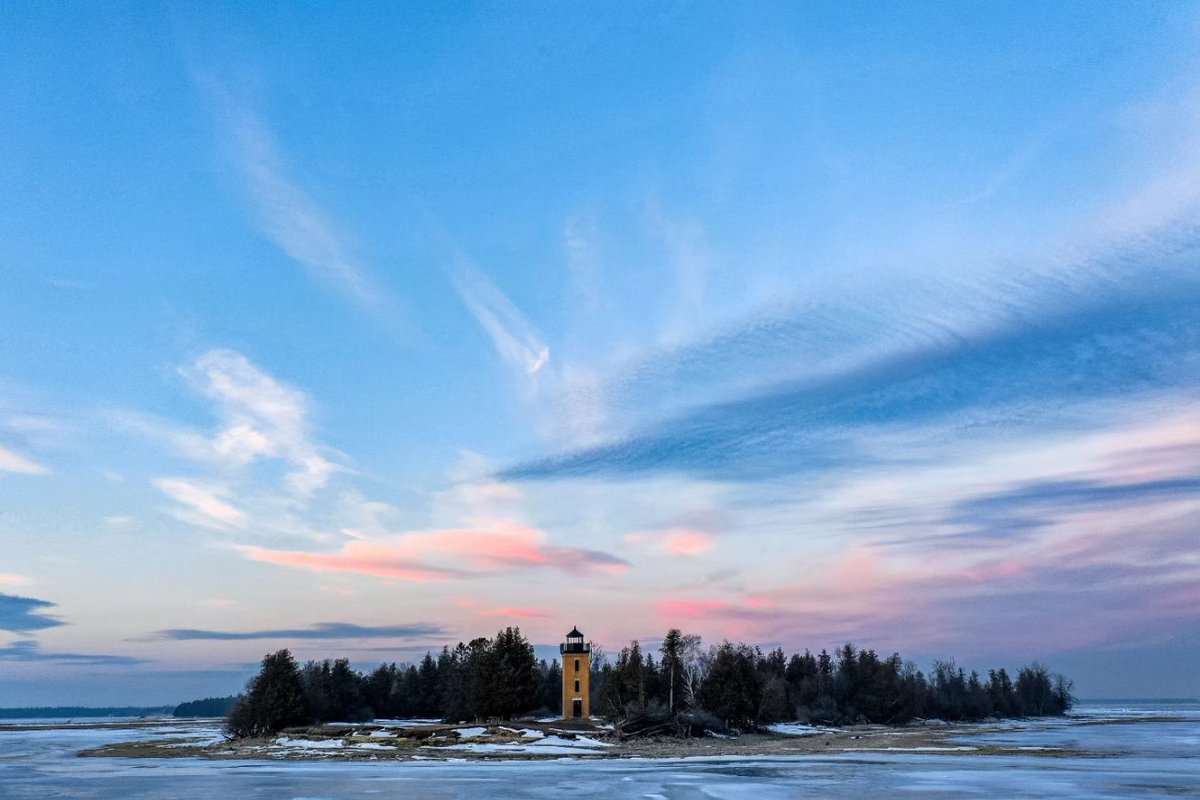 Visit Escanaba tweet media