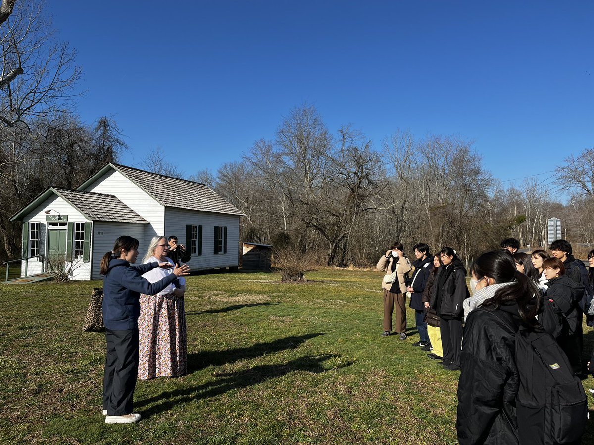 CCPS_OPL's tweet photo. @Bunkyo students learning about the rich history of the one room school house in Port Tobacco. @ccps_ss https://t.co/pjIuFqPpJJ